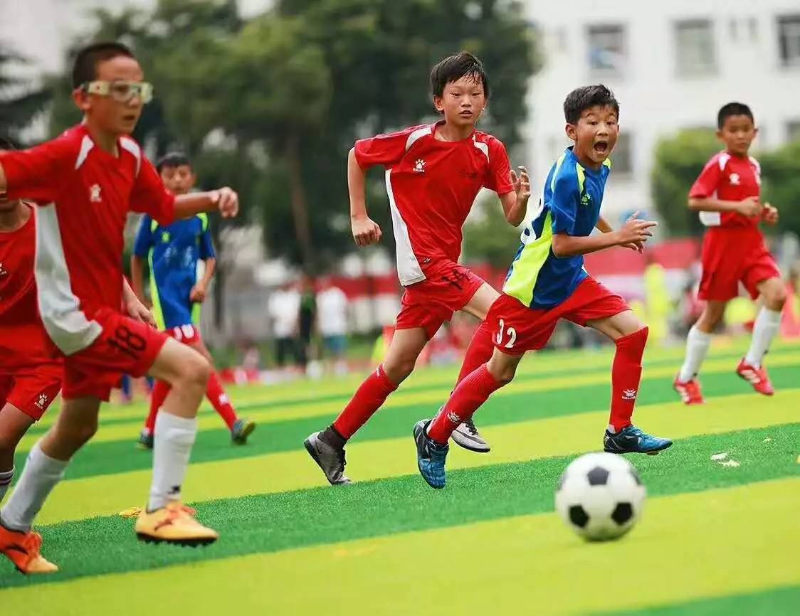 2011年中超开幕式是中国足球历史上的一个重要时刻